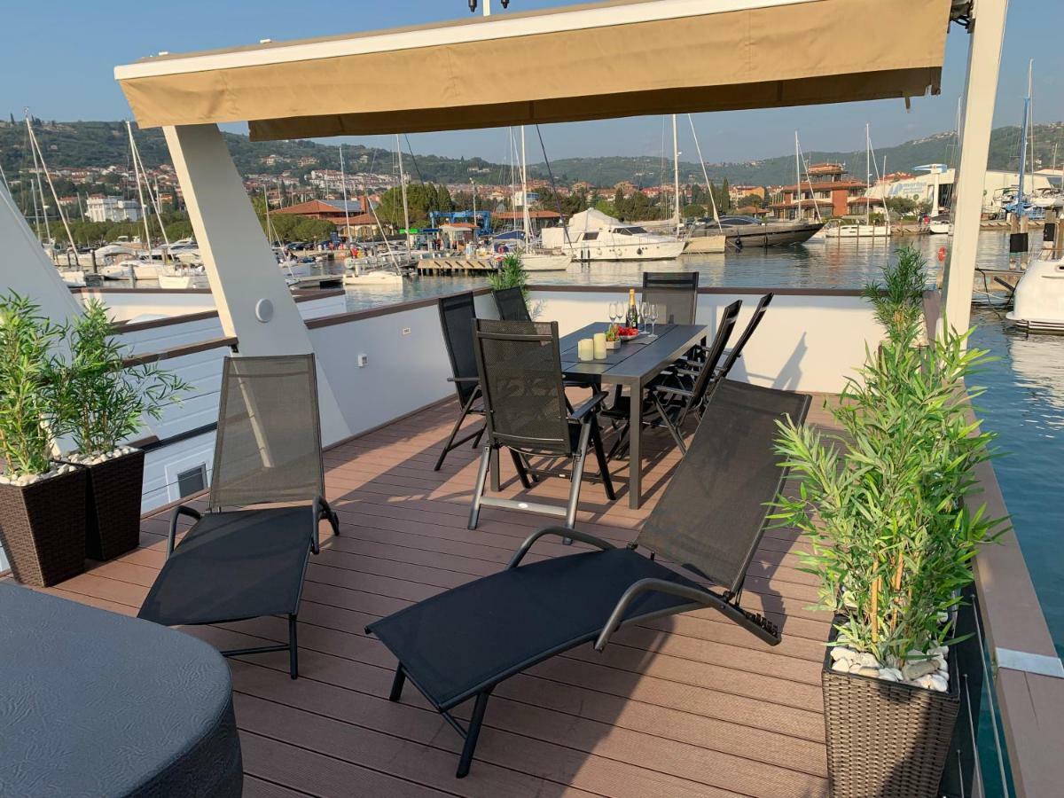 فيلا Floating House Mm, Marina بورتوروز المظهر الخارجي الصورة